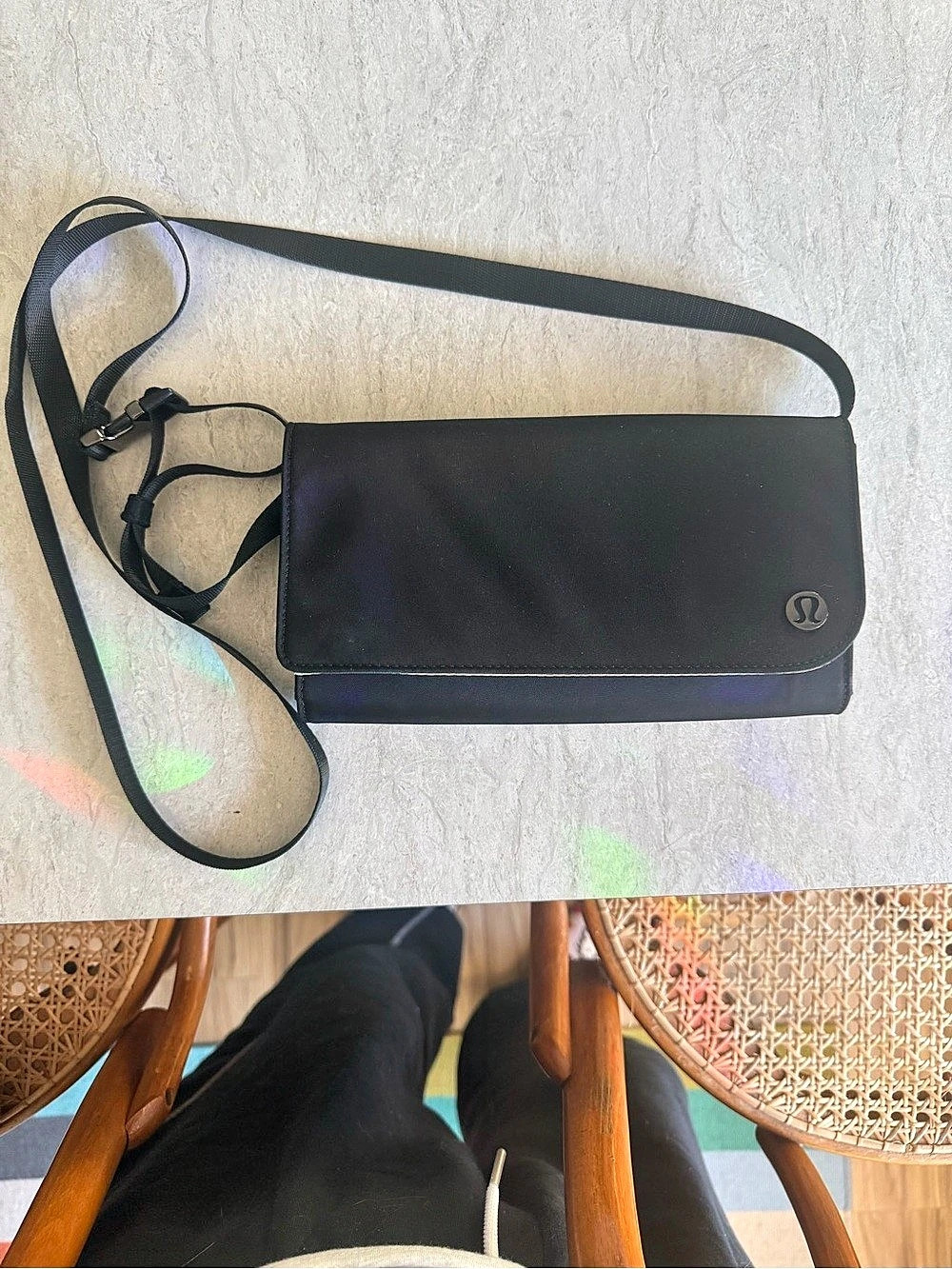 lululemon Wallet Clutch Crossbody Black & Beige